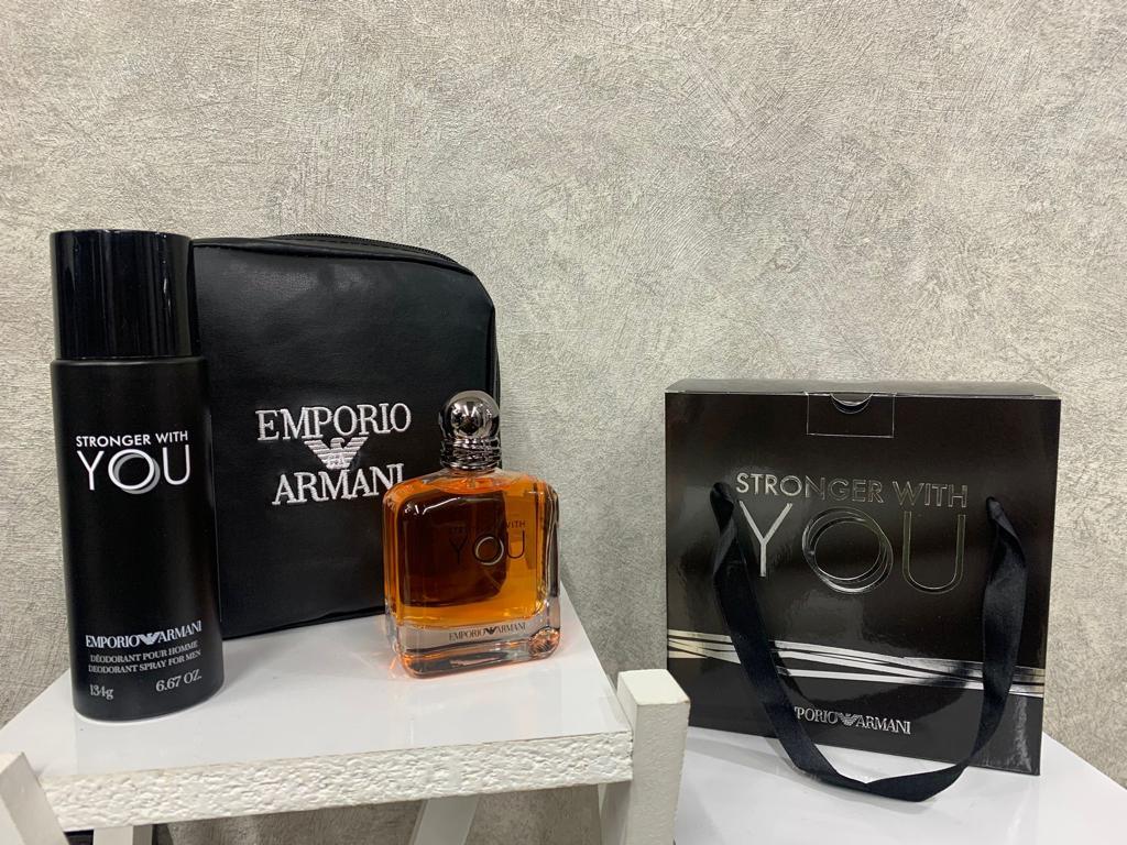 Мъжки подаръчен комплект – Armani Stronger With You